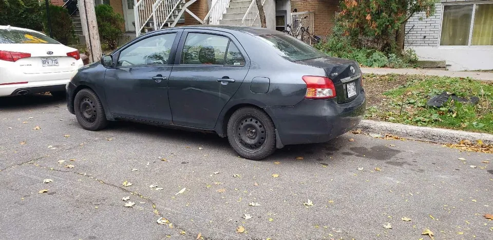 Toyota Yaris 2008 photo 2