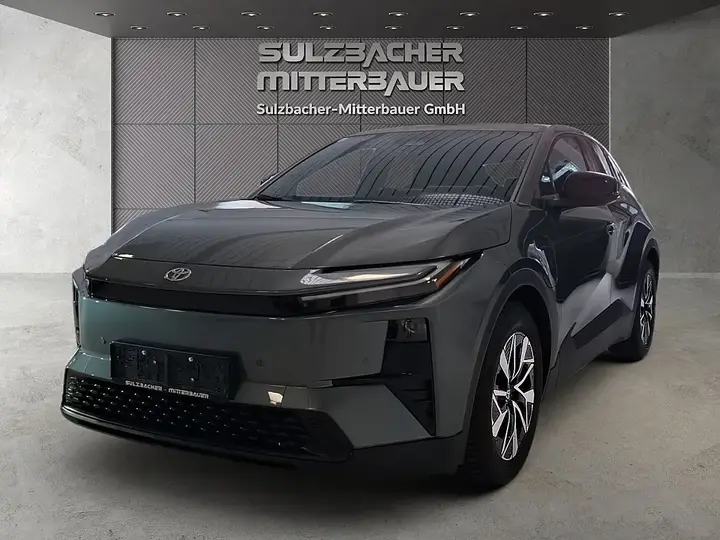 Toyota C-Hr 2026 photo 2