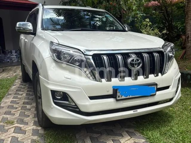 Toyota Land Cruiser Prado 2017 photo 2