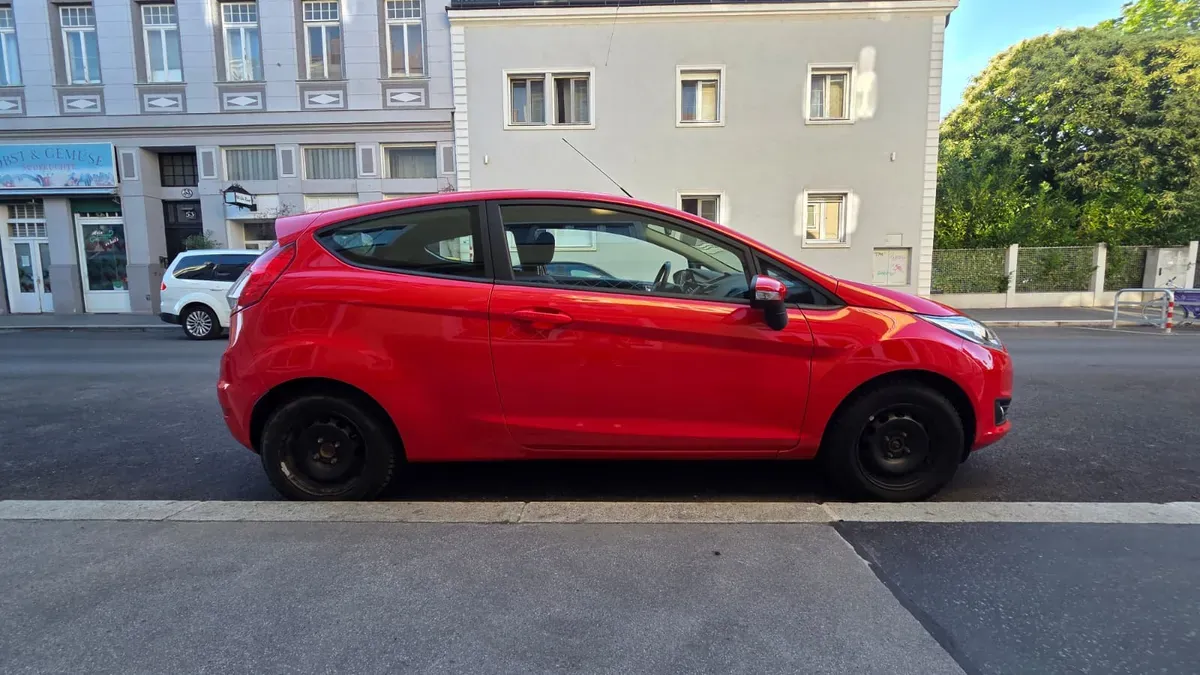 Ford Fiesta 2017 photo 3