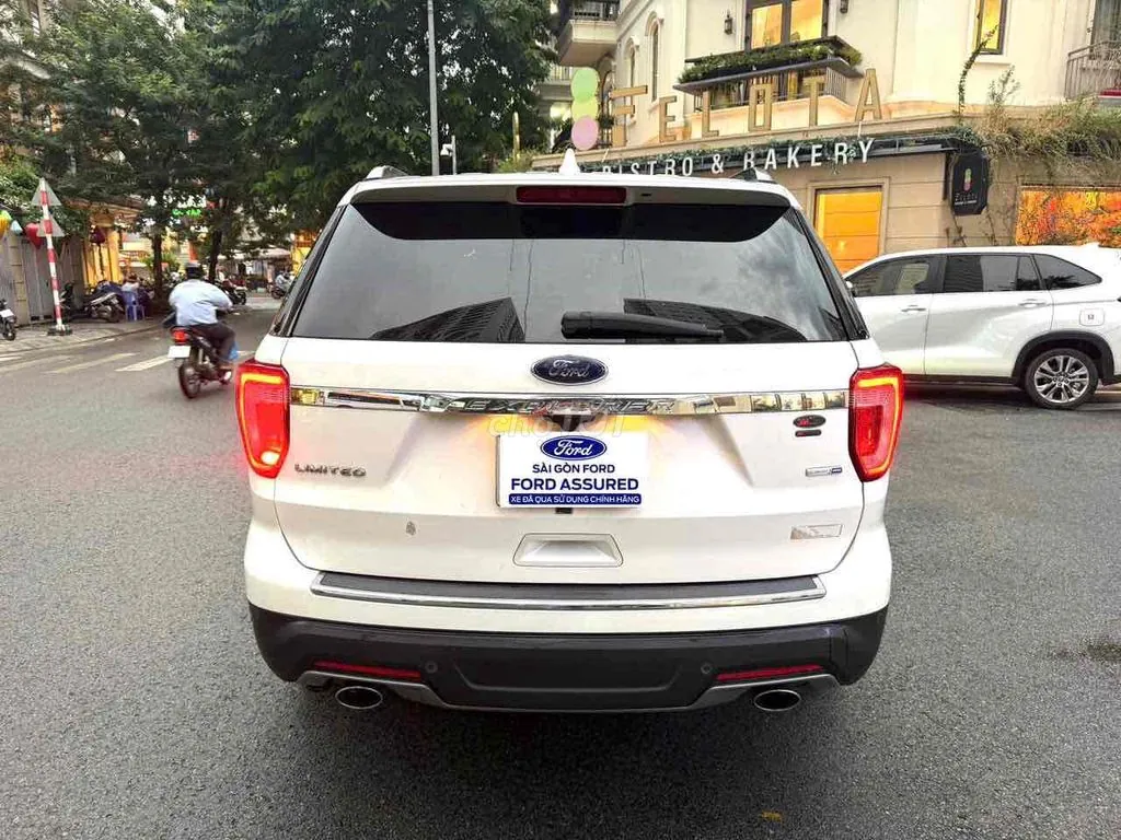 Ford Explorer 2019 photo 4