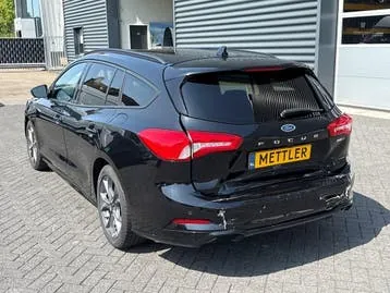 Ford Focus 2021 photo 3