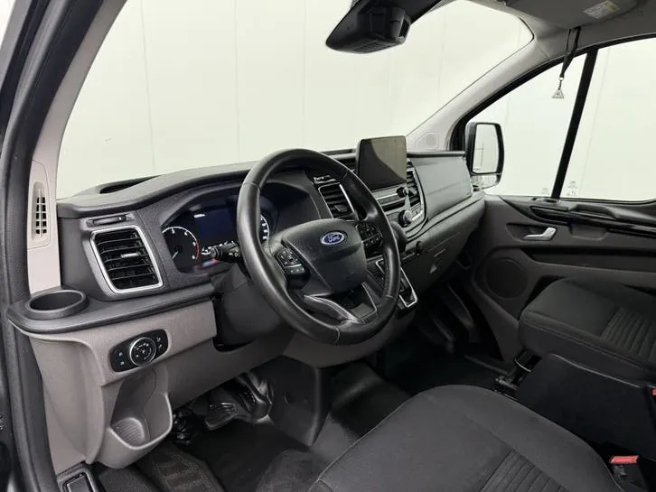 Ford Transit Custom 2023 photo 3