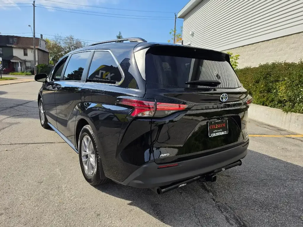 Toyota Sienna 2022 photo 4