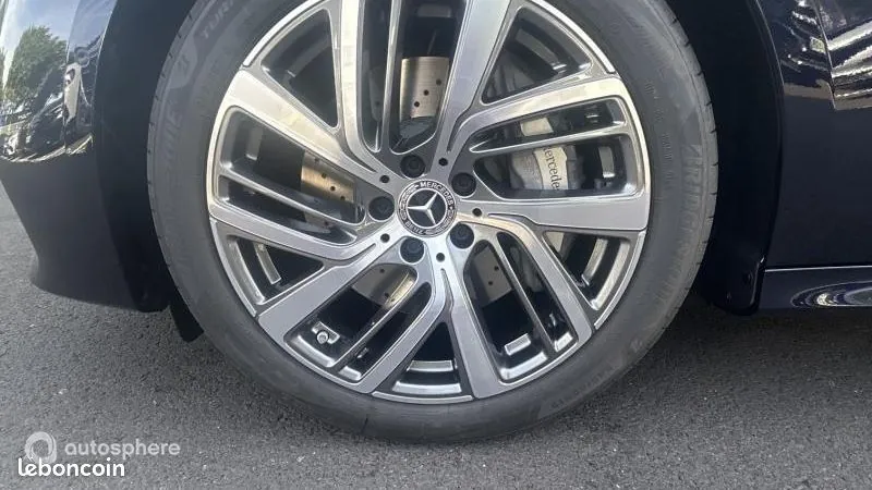 Mercedes-Benz E-Class 2026 photo 3