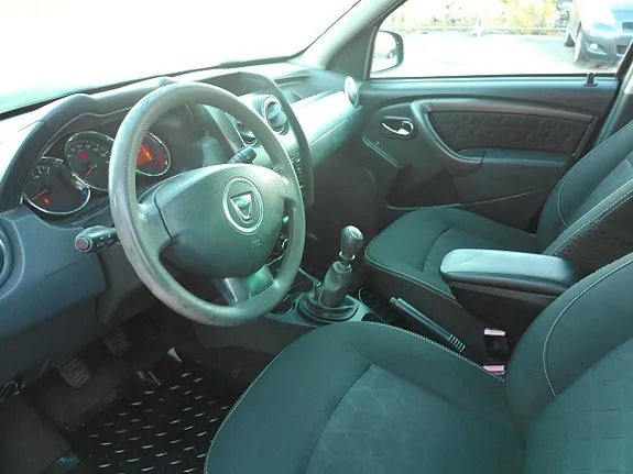 Dacia Duster 2014 photo 5