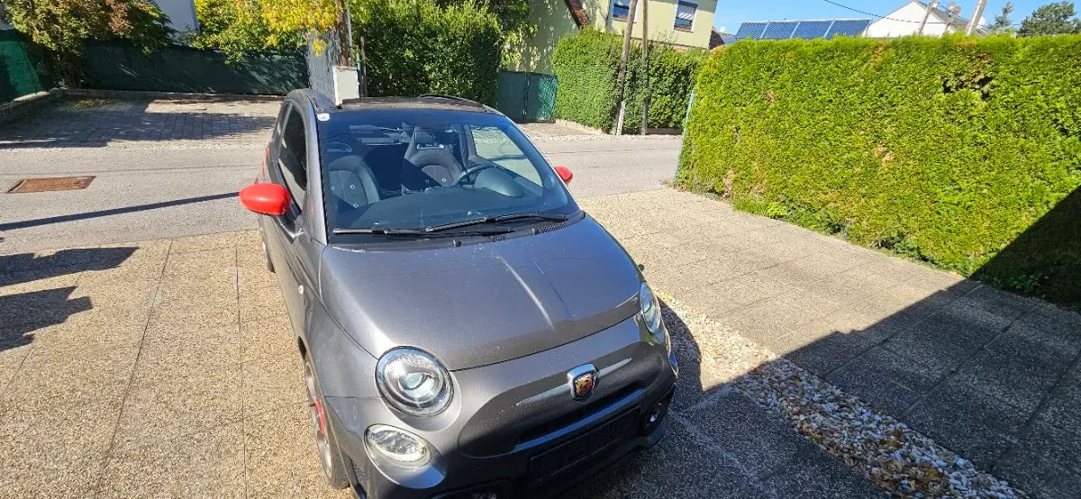 Abarth 500 2016 photo 2