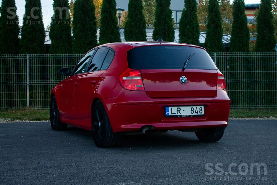BMW 1 Series 2007 photo 4