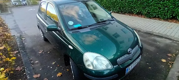 Toyota Yaris 2005 photo 3