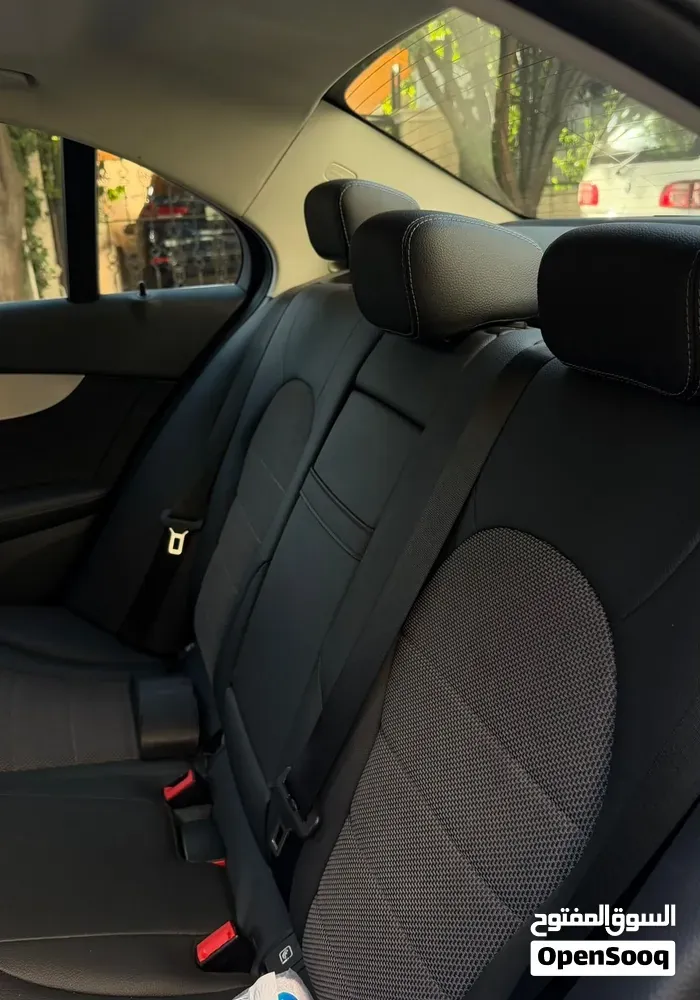 Mercedes-Benz C-Class 2020 photo 4