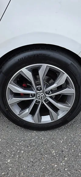 Volkswagen Golf Vi 2009 photo 2