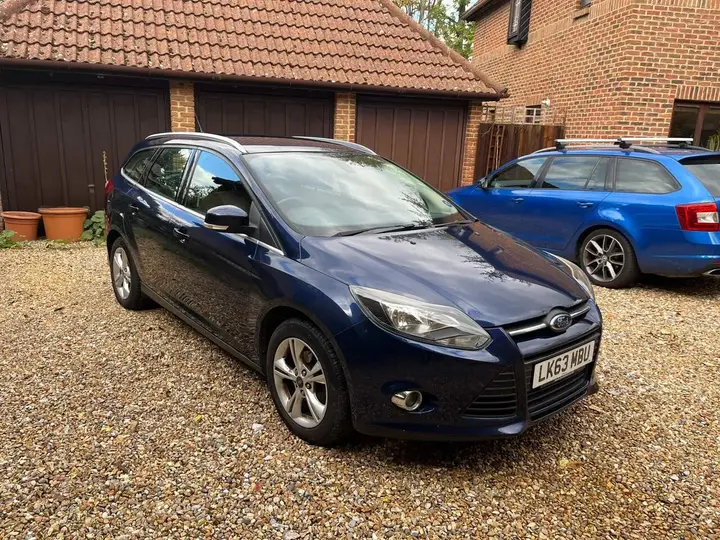 Ford Focus 2013 photo 3
