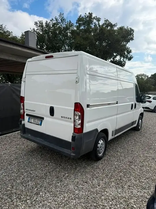 Peugeot Boxer 2010 photo 4