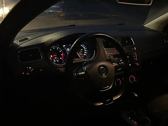 Volkswagen Polo 2016 photo 5