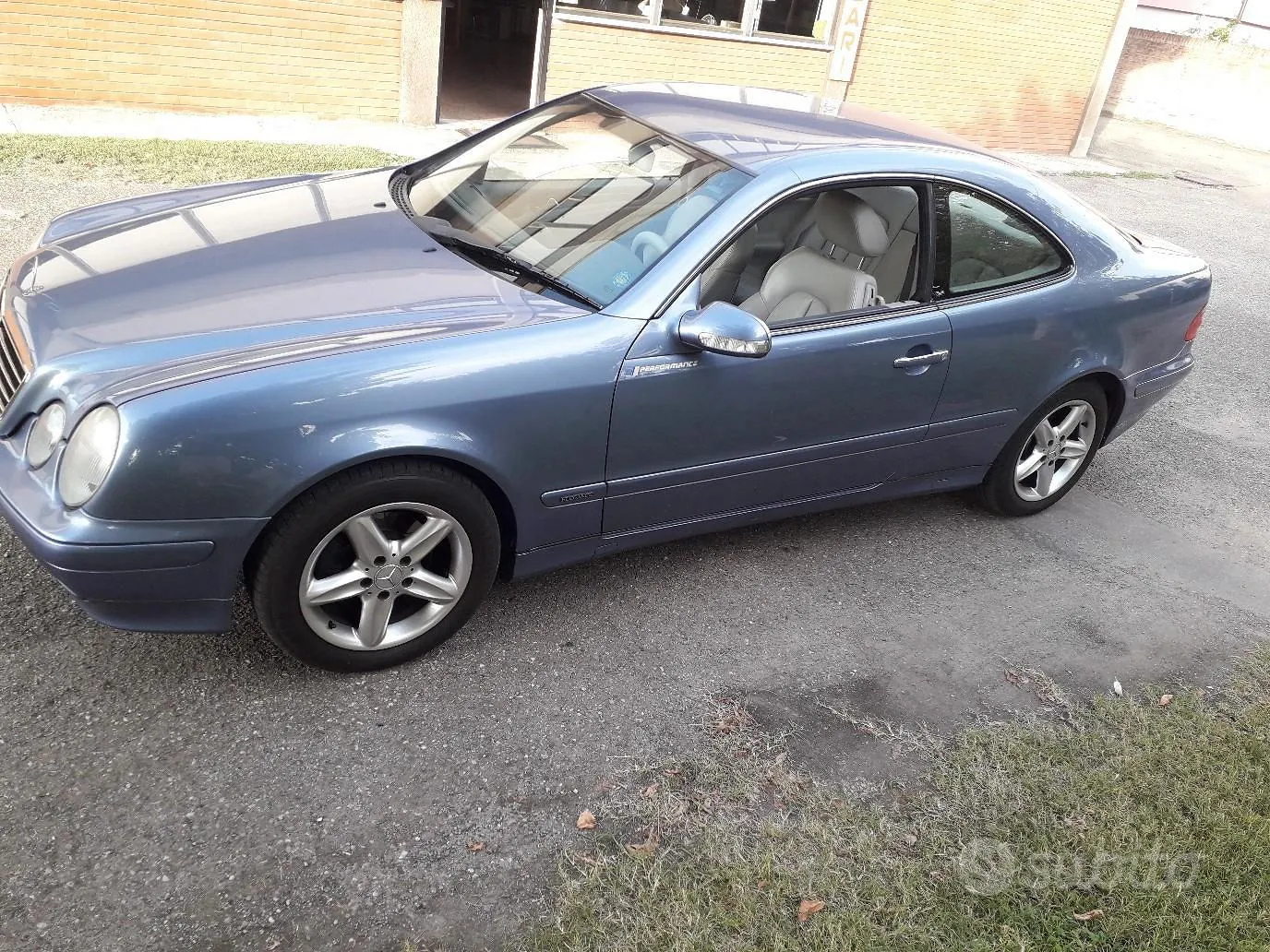 Mercedes-Benz Clk 2000 photo 3