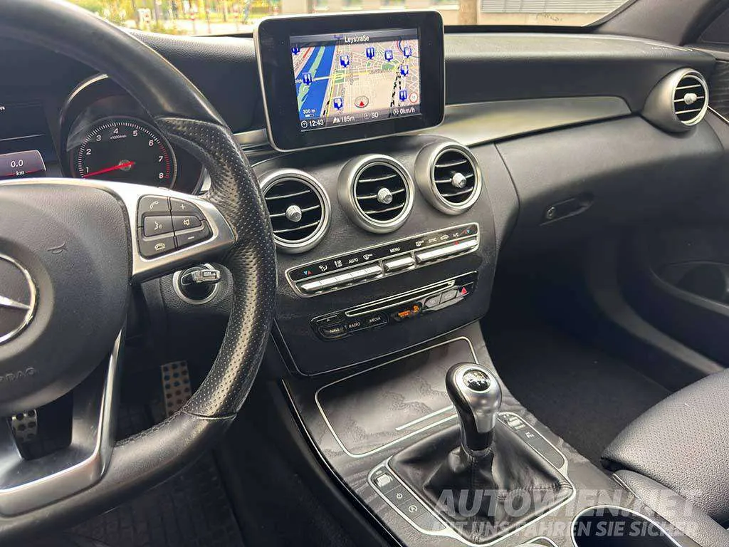 Mercedes-Benz C 200 Amg Line 2018 photo 5