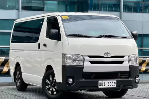 Toyota Hiace 2023 photo 3
