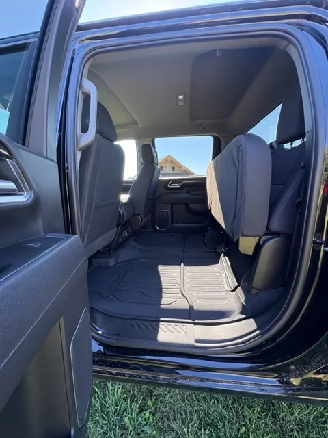 GMC Sierra 3500Hd 2025 photo 2