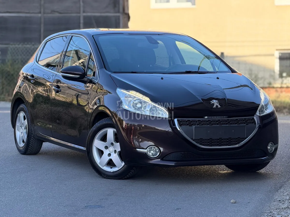 Peugeot 208