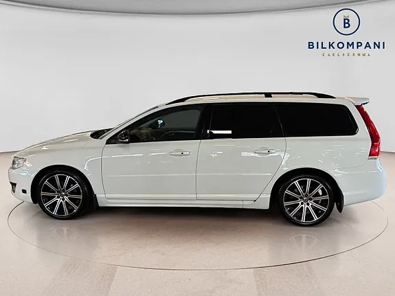 Volvo V70 2016 photo 2