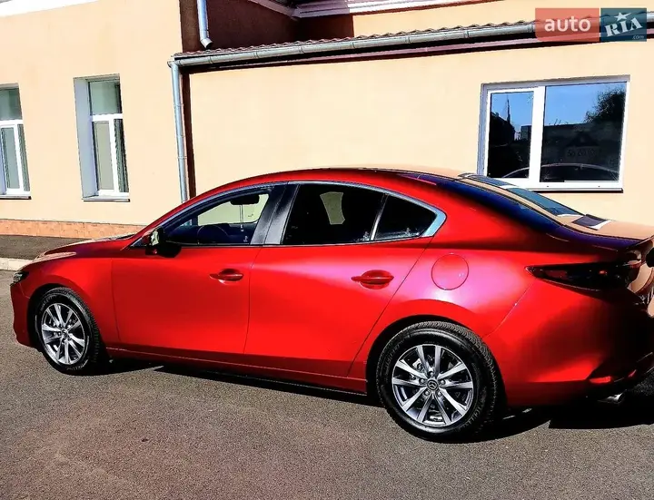 Mazda 3 2019 photo 3