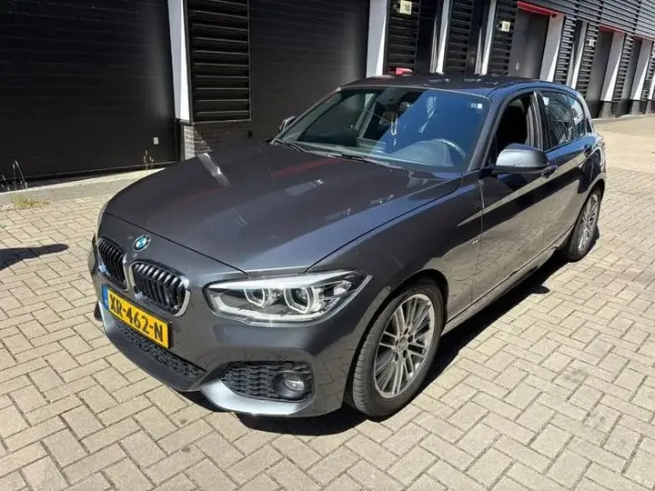 BMW 118I