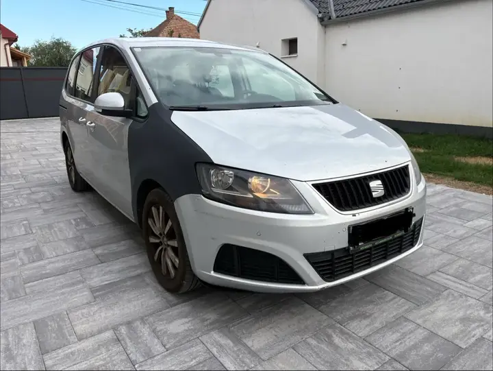 Seat Alhambra 2014 photo 2