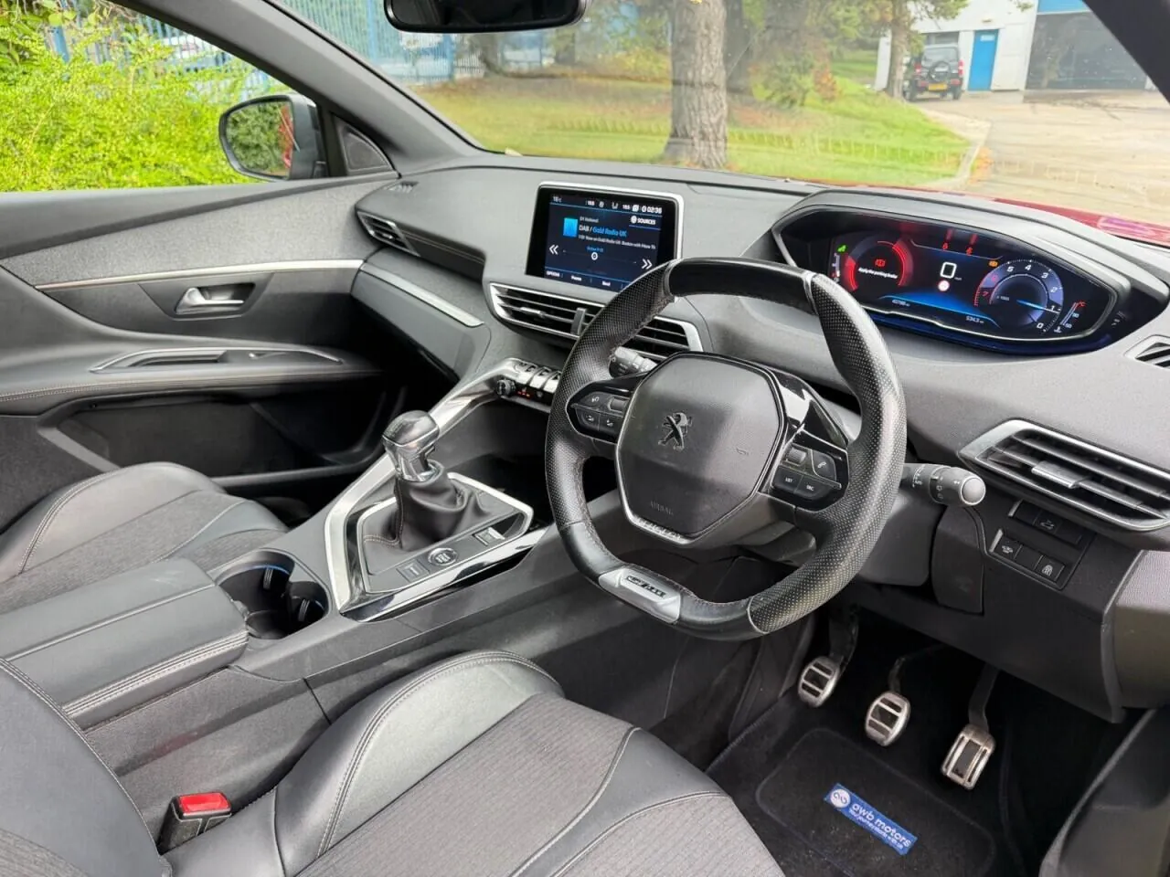 Peugeot 3008 2019 photo 3