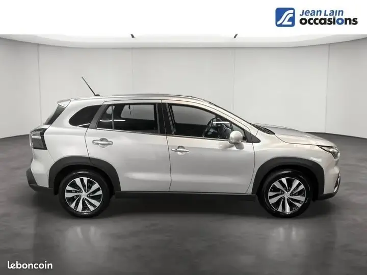 Suzuki S-Cross 2024 photo 4