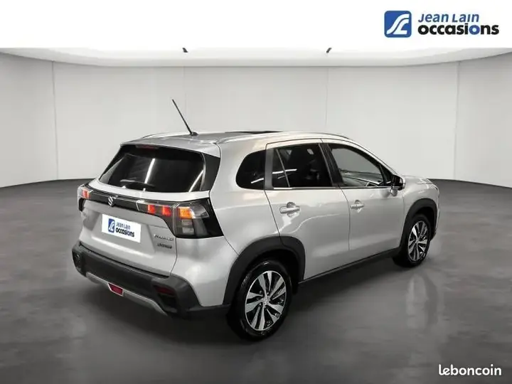 Suzuki S-Cross 2024 photo 5
