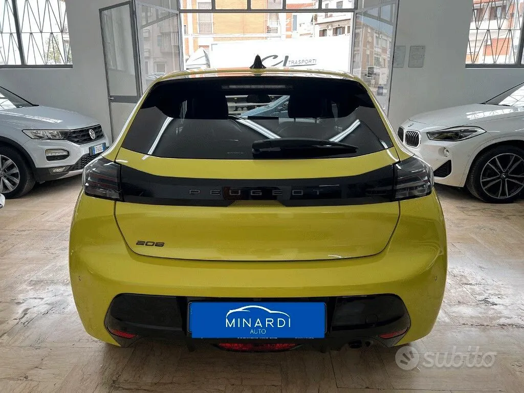 Peugeot 208 2024 photo 4
