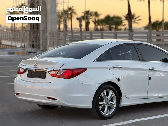 Hyundai Sonata 2012 photo 3
