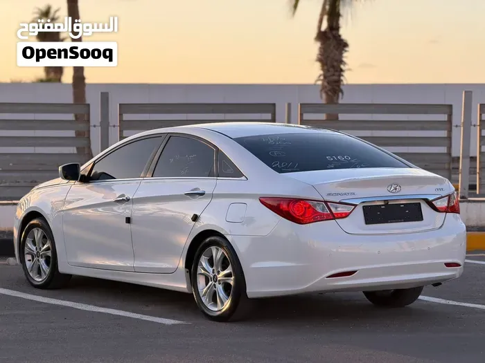 Hyundai Sonata 2012 photo 4