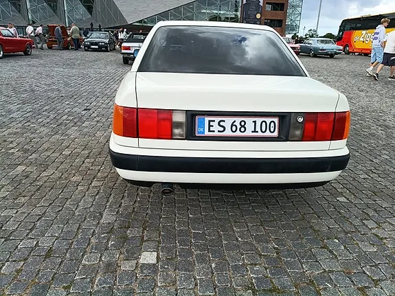 Audi 100 1991 photo 3