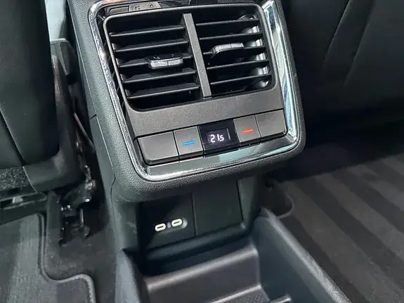Skoda Enyaq 2025 photo 5