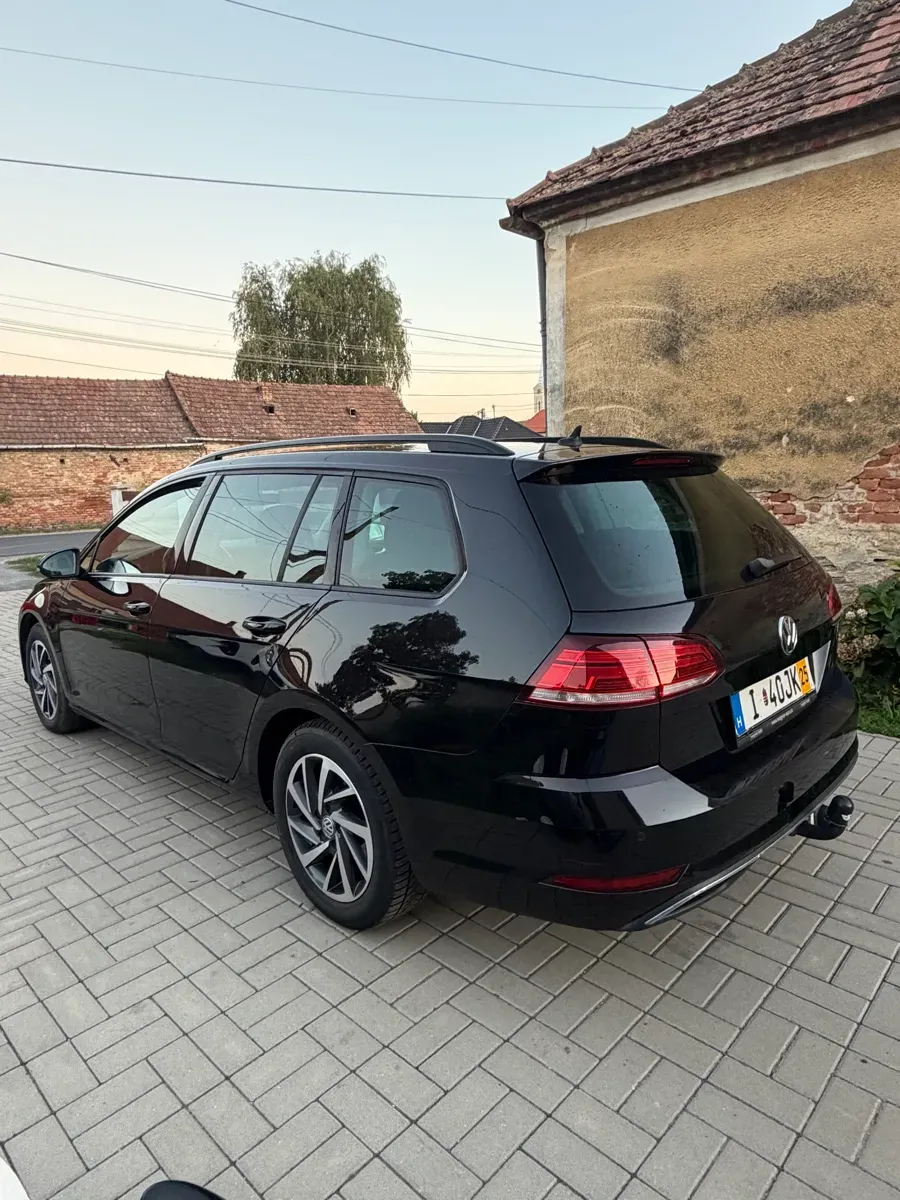 Volkswagen Golf 2019 photo 3