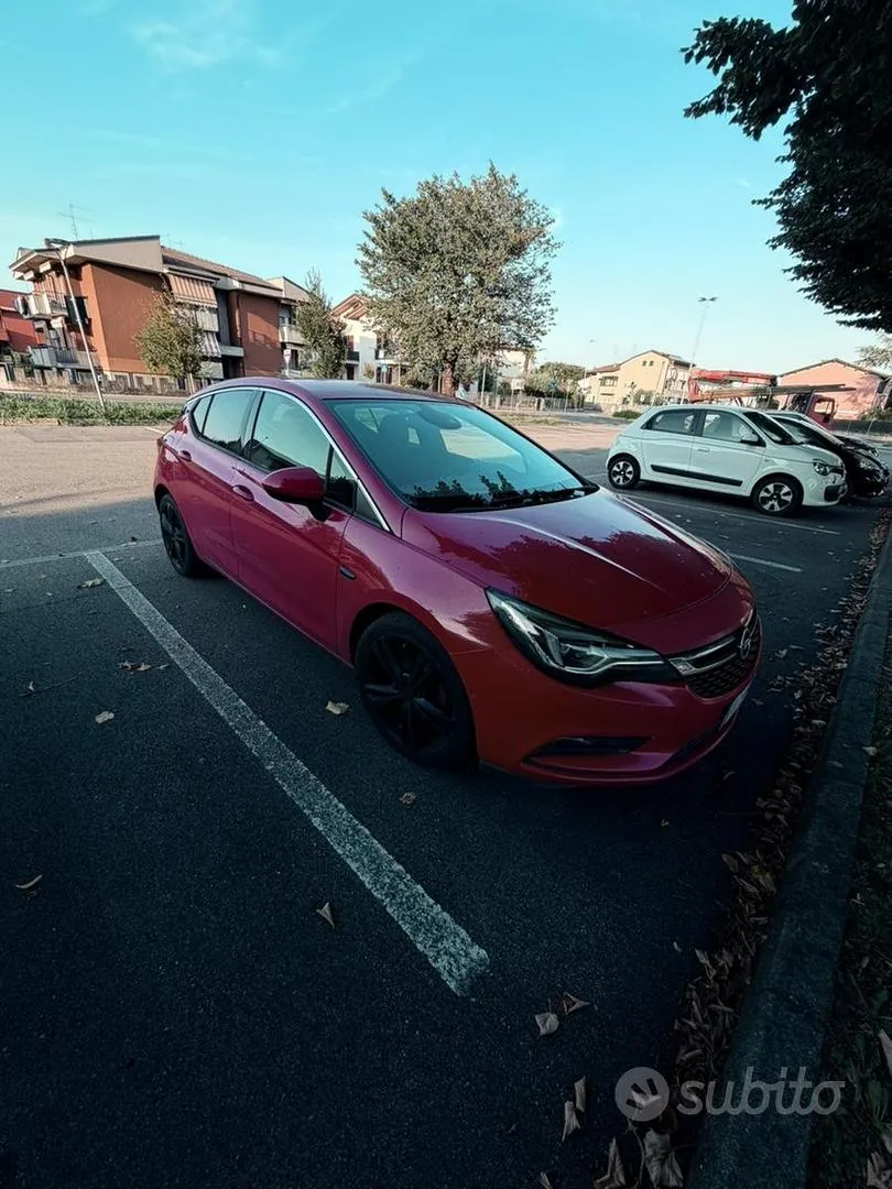 Opel Astra 2015 photo 2