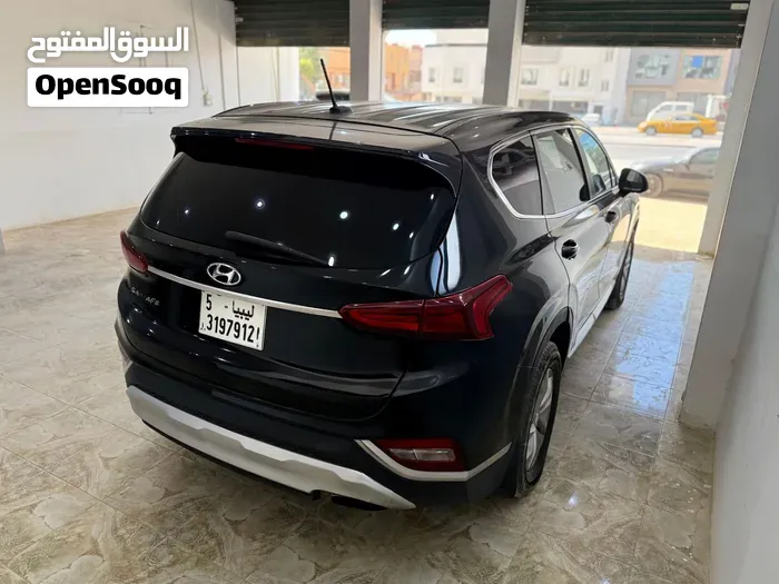 Hyundai Santa Fe 2019 photo 4
