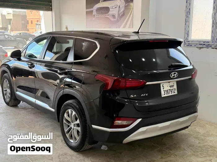 Hyundai Santa Fe 2019 photo 3