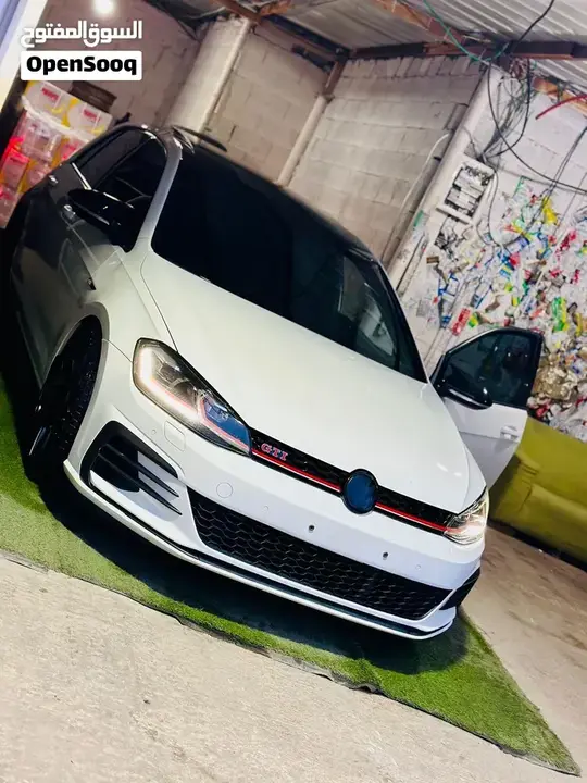 Volkswagen Golf Gti 2019 photo 2