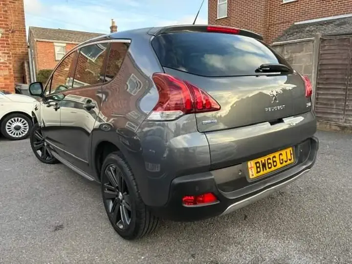 Peugeot 3008 2016 photo 5