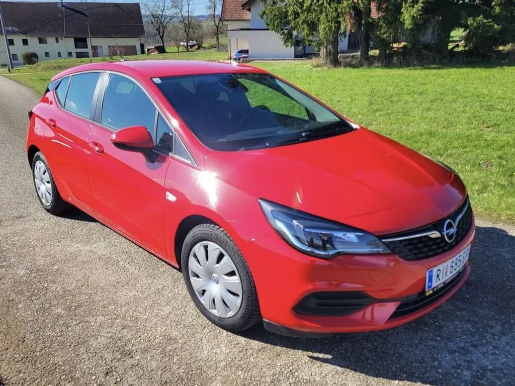 Opel Astra 2020 photo 3