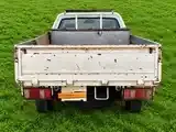 Isuzu Pickup 1988 photo 3