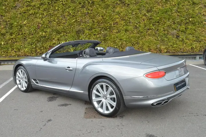 Bentley Continental 2022 photo 3