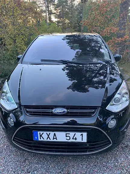 Ford S-Max 2011 photo 2
