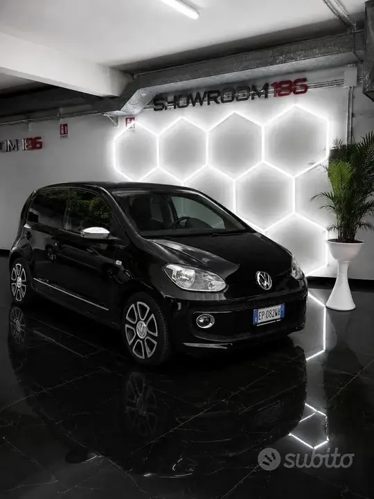 Volkswagen Up