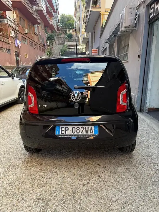 Volkswagen Up 2013 photo 5