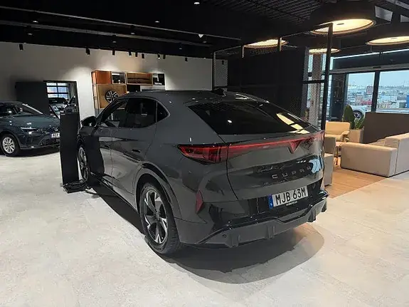 Cupra Tavascan 2026 photo 3