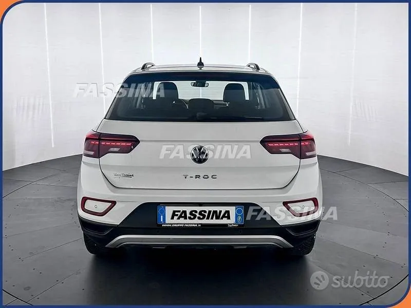 Volkswagen T-Roc 2023 photo 5