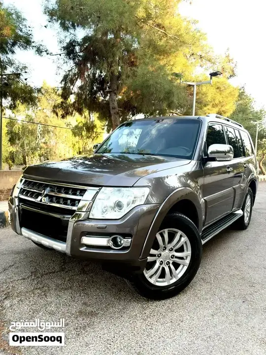 Mitsubishi Pajero 2015 photo 2